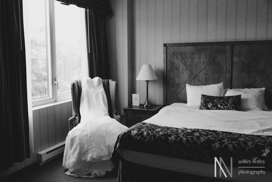 Bride's wedding dress in Lord Elgin hotel room while getting ready